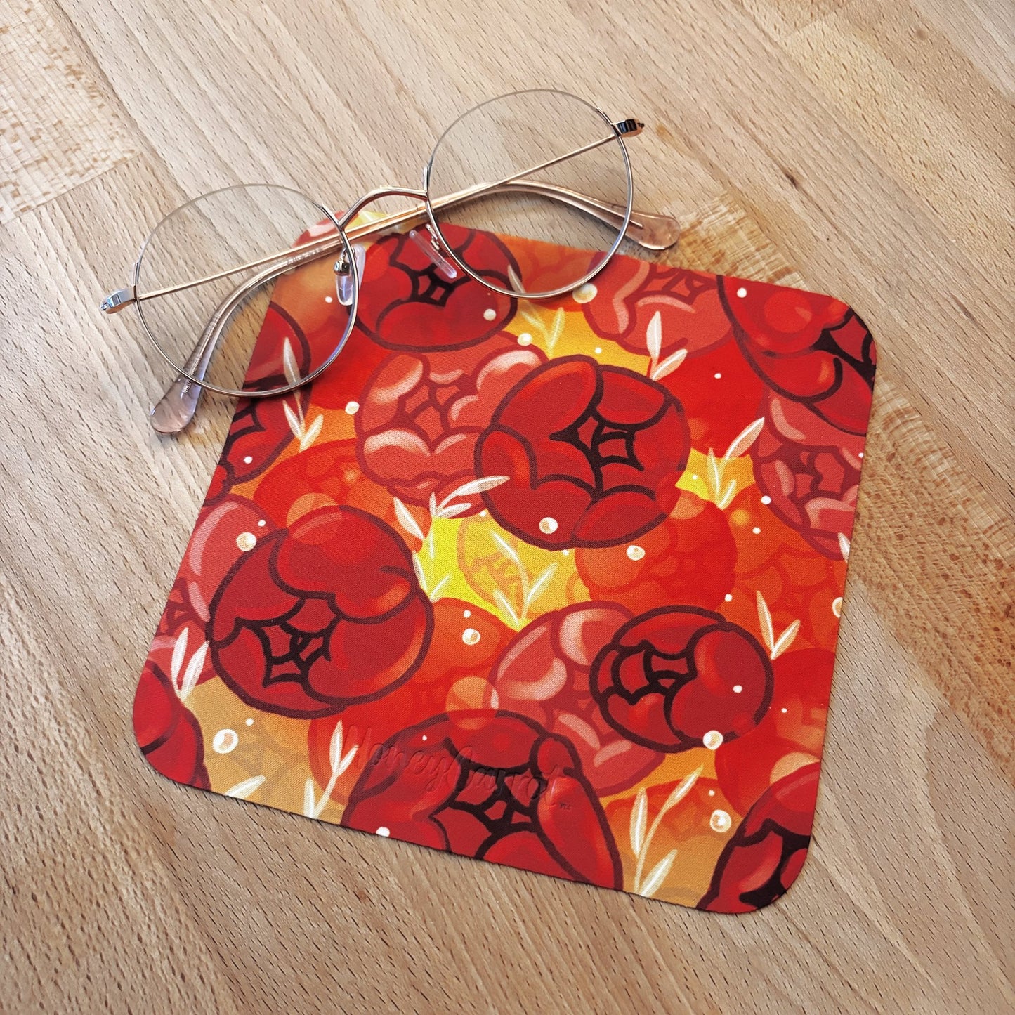 Microfiber Cloth: Peony Red